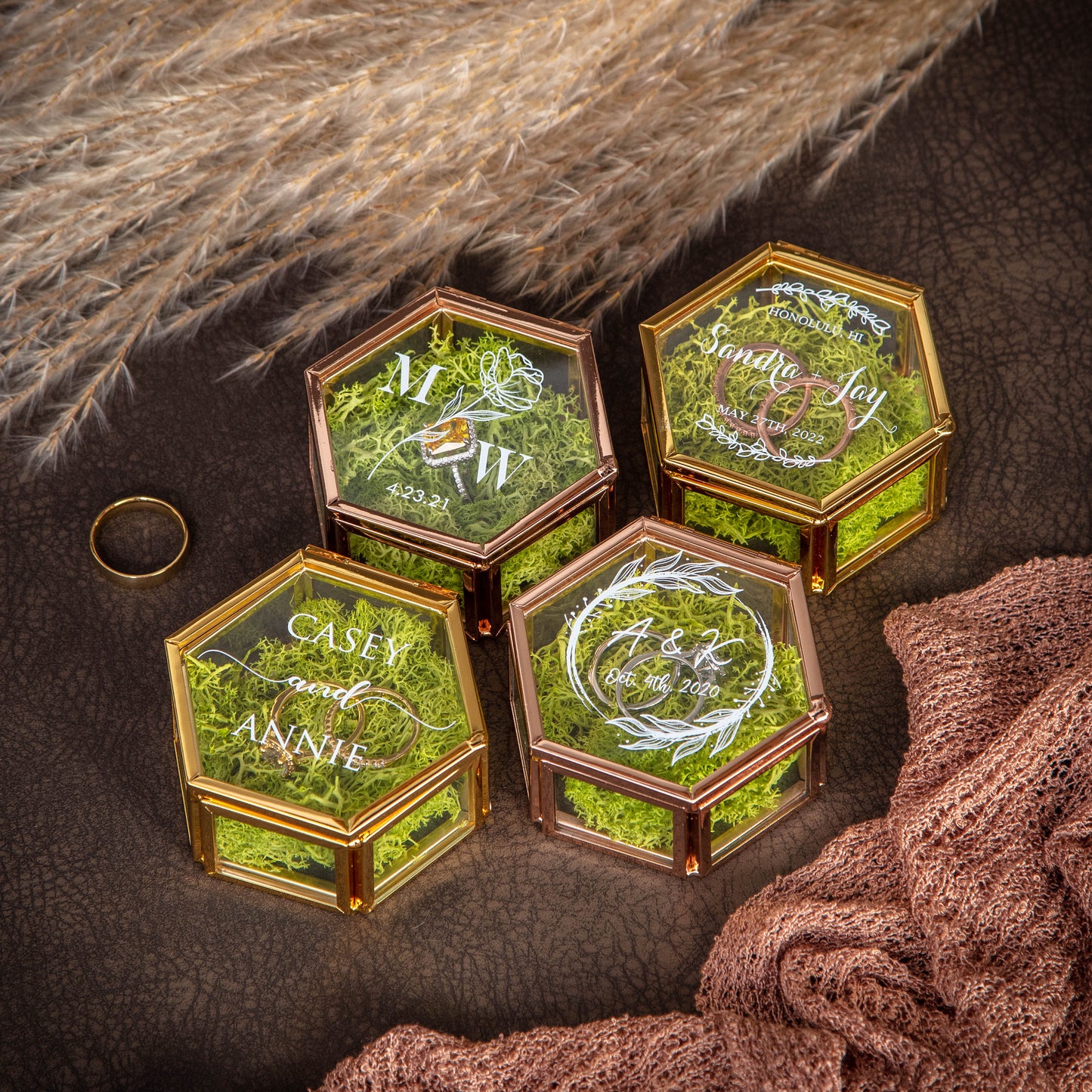 Hexagon Glass Ring Box with Moss - Gold or Rose Gold - Personalized Ring Box for Wedding Ceremony, Modern Ring Holder for Engagements