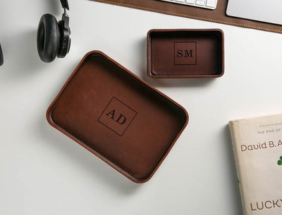 Vegetable Tanned Hard Leather Valet (Design 7) - Engraved Monogram EDC Tray for Men Groomsmen Husband Boyfriend Father Dad Son Gift