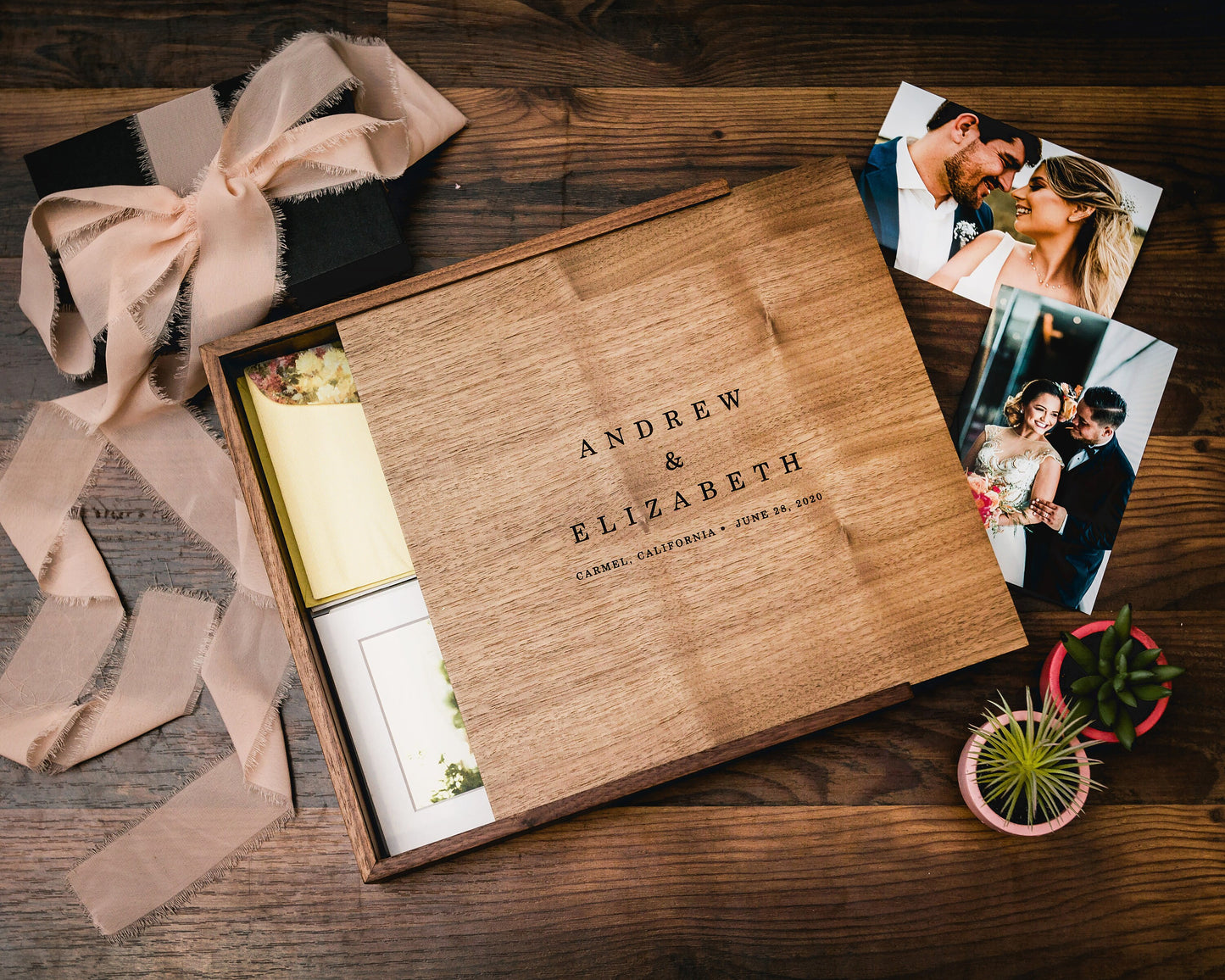 Wedding Memory Box - Couple's Keepsake Storage Box for Photos Cards Letters 5 Year Anniversary, Bride Groom Wedding Storage and Organization