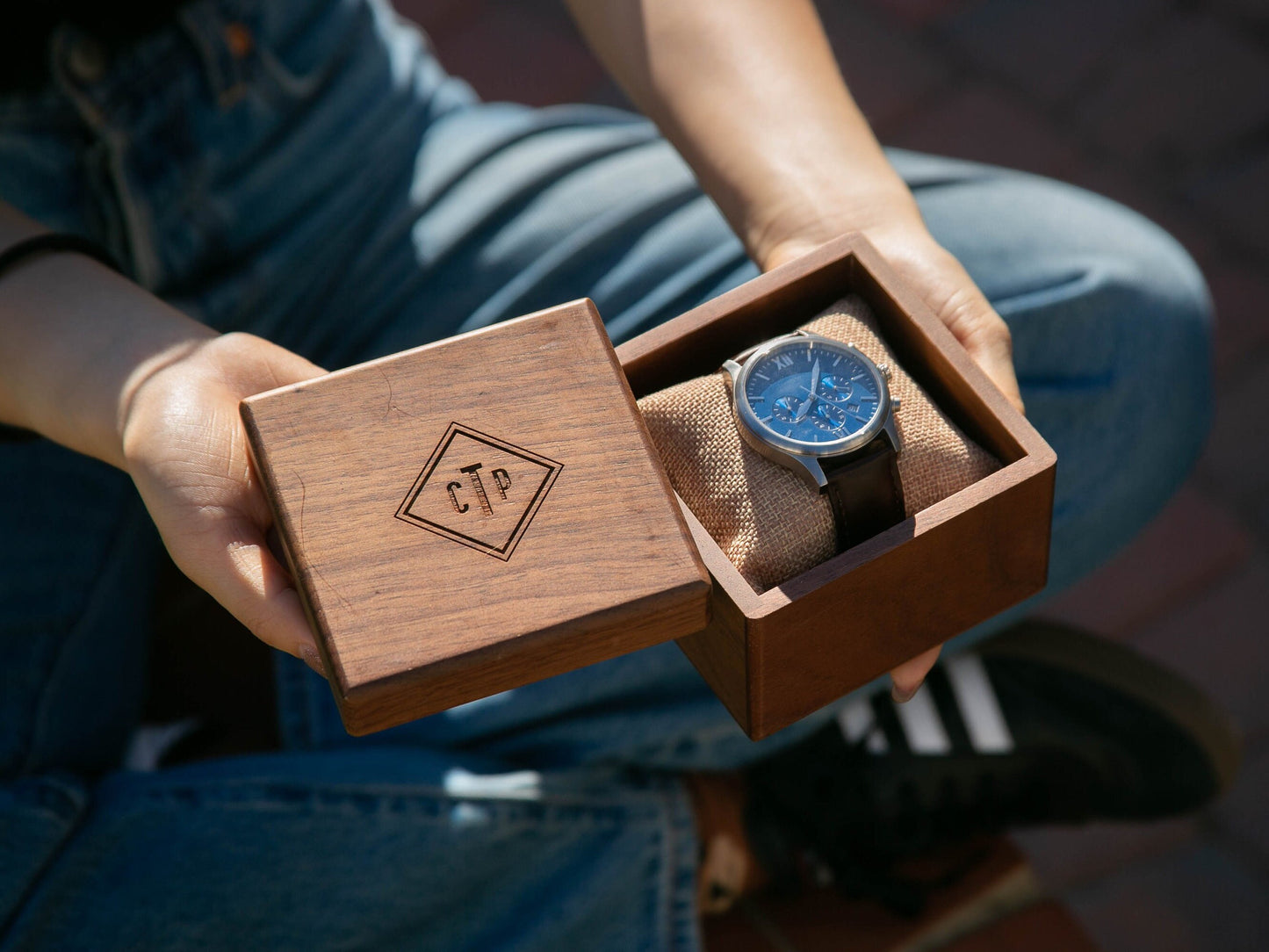 Metal Watch & Walnut Gift Box - Mens Watch, 5th Anniversary Gift Husband, Groomsmen Proposal, Wedding Day Gift for Dad Son Brother Boyfriend