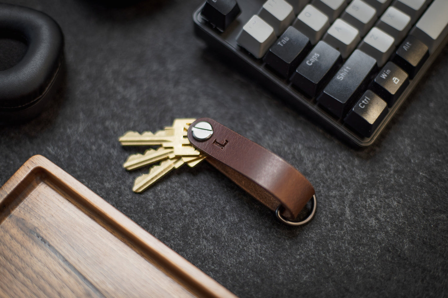 Embossed Leather Strap Key Chains (Initial) - Customzied Monogram Leather Key Ring, Luxury Minimalist 3rd Anniversary Simple Keychain Gift