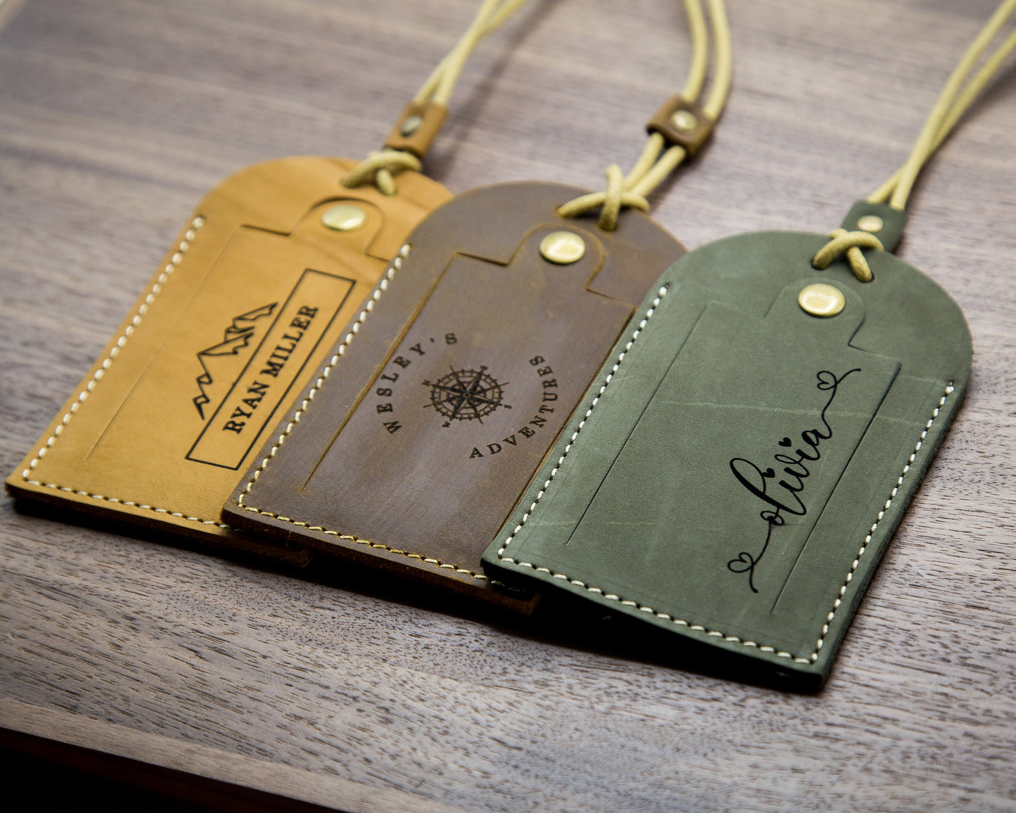 Engraved Passport Holder & Luggage Tag Set - Leather Set 3rd Anniversary Gift, Monogram Travel Wallet, Unique Gift for Mom Dad GF BF Fiancé