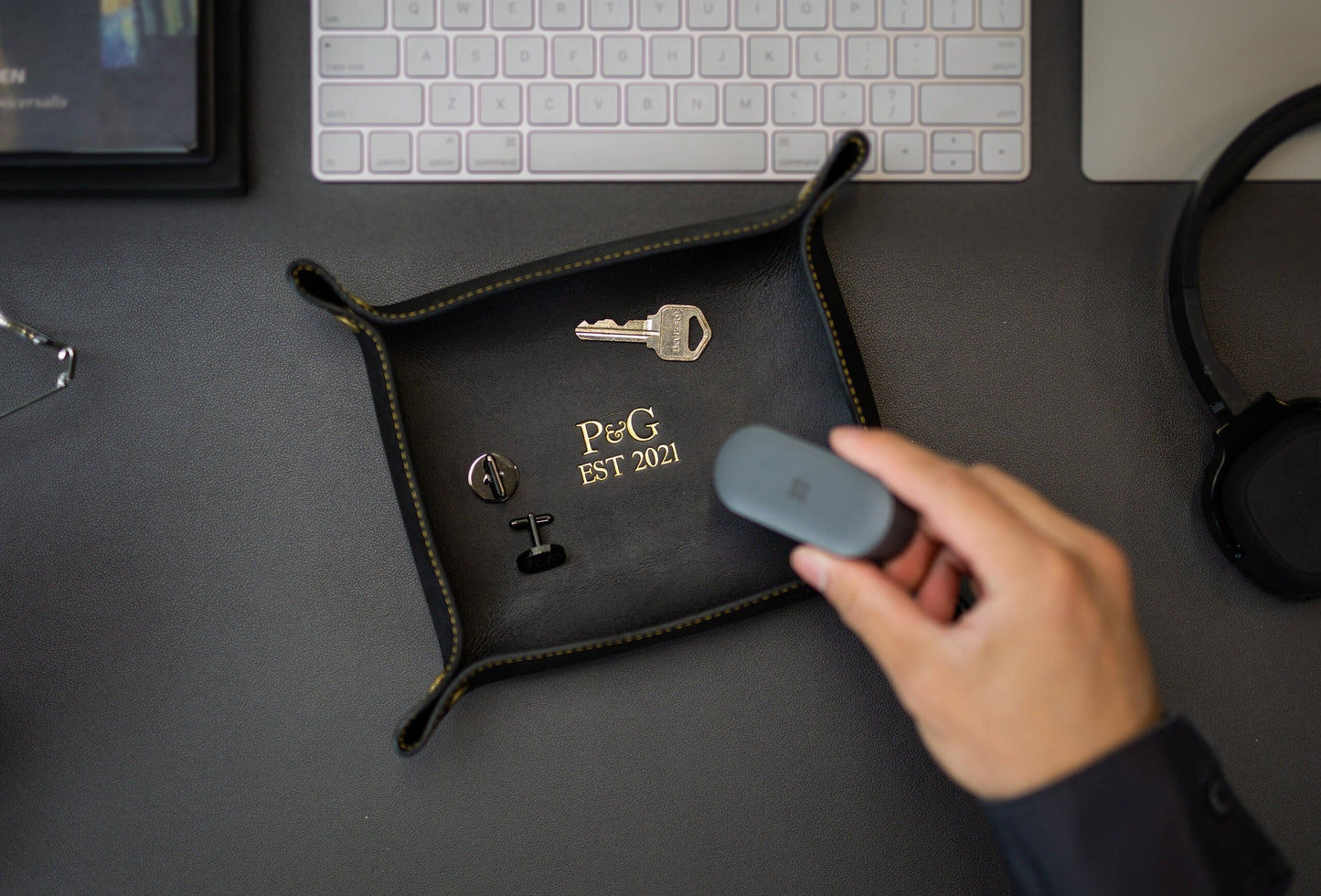 Embossed Snap Leather Valet - Monogram Tray, Personalized 3rd Anniversary Birthday Gift for Husband Boyfriend Couple, Wedding Engagement
