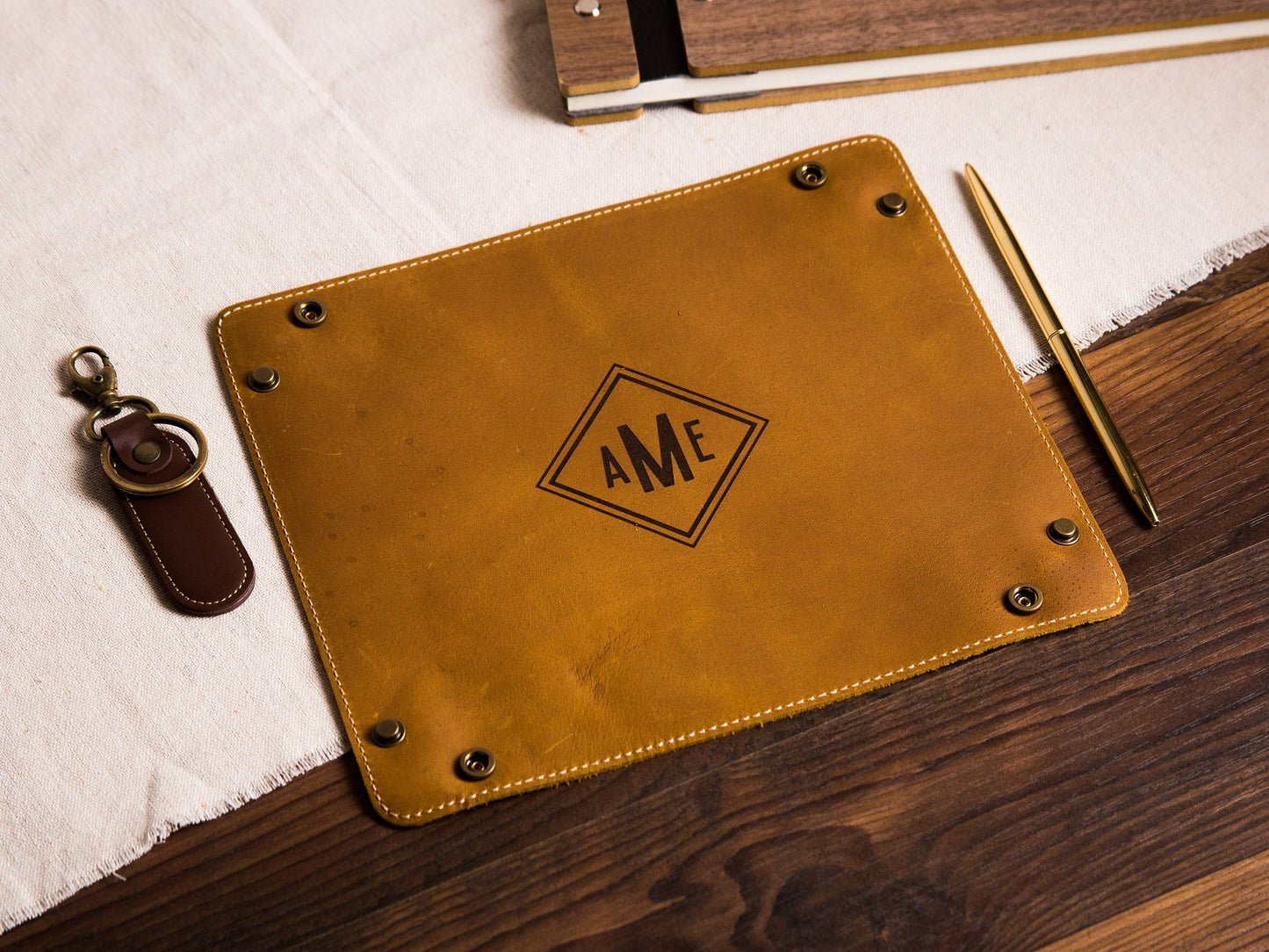 Engraved Leather Valet Tray - Personalized Catchall Ring Key Tray, Office Desk or Entryway Decor, Anniversary Gift for Husband Wife Dad Mom