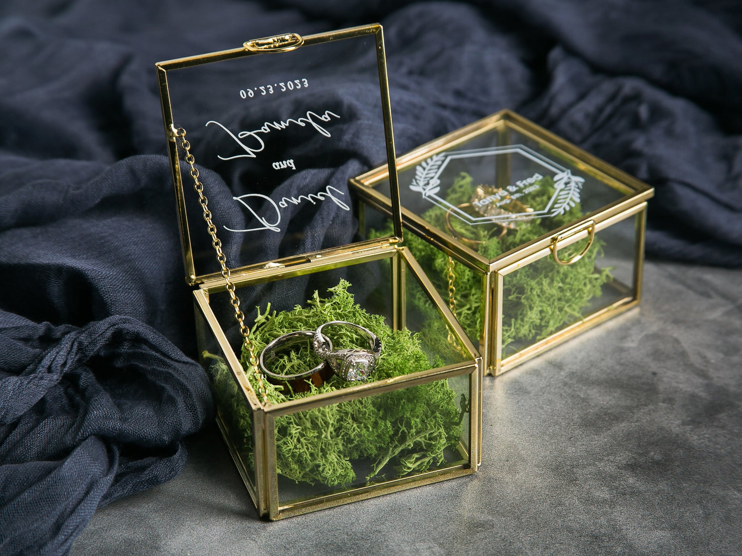 Square Gold Glass Ring Bearer Box with Moss - Personalized Ring Box for Wedding Ceremony, Modern Ring Holder for Engagements, Rustic Wedding