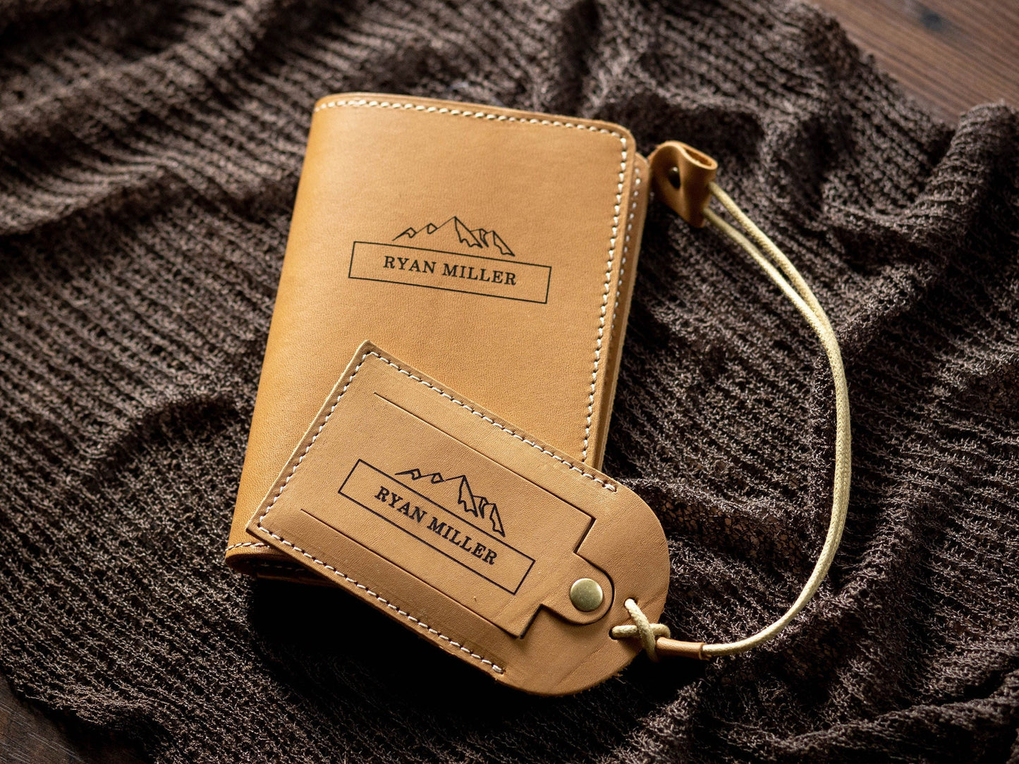 Engraved Leather Passport Holder & Luggage Tag Set - Anniversary Wedding Honeymoon Gift, Gift for Mom Wife Husband Dad, Suitcase Bag Tag