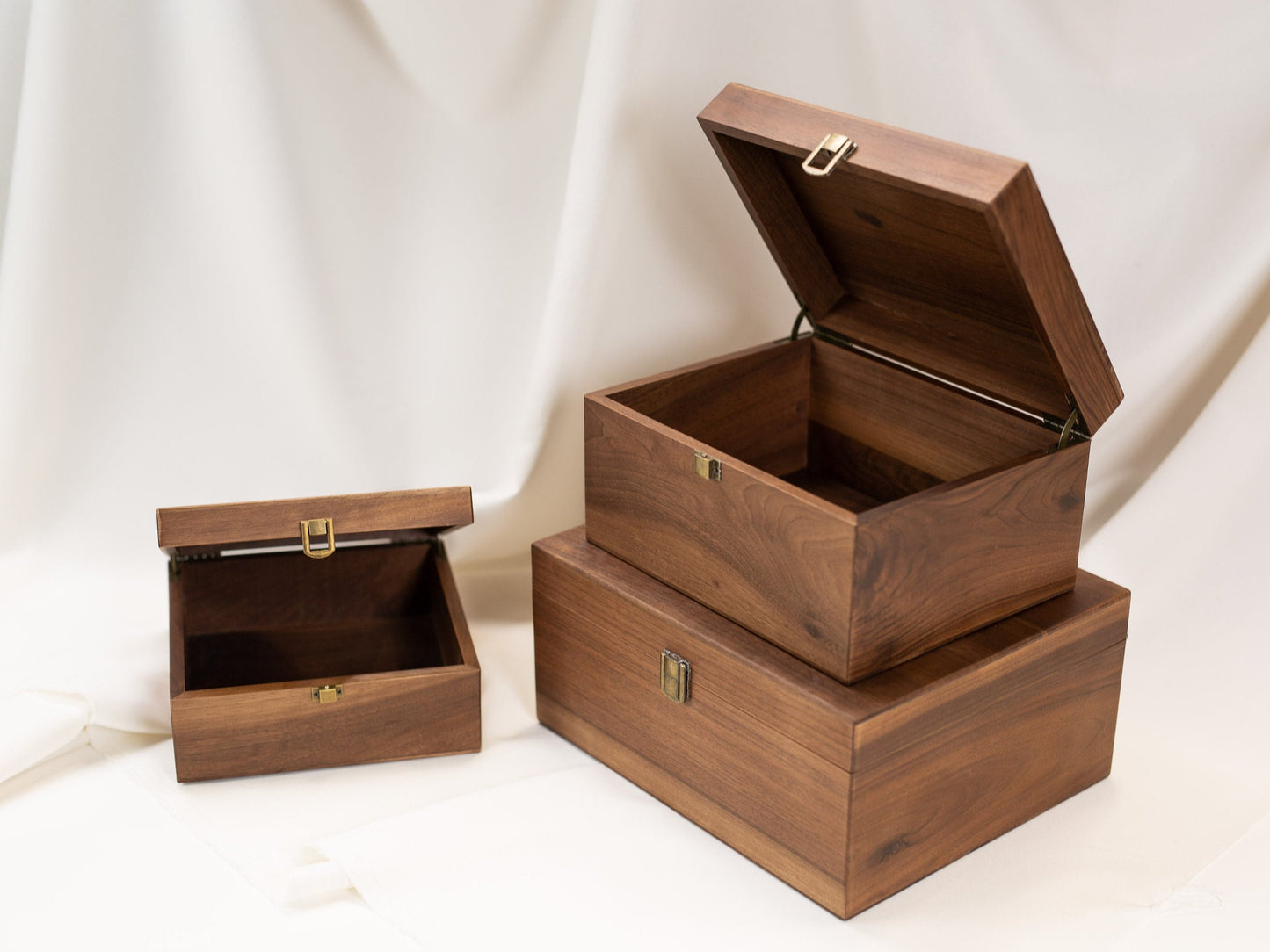 Wood Storage Box w/ Hinge Lid (D1) - Engraved Wedding Keepsake Memory Box Wedding Photos Cards, Engagement Gift, Anniversary Gift Couples