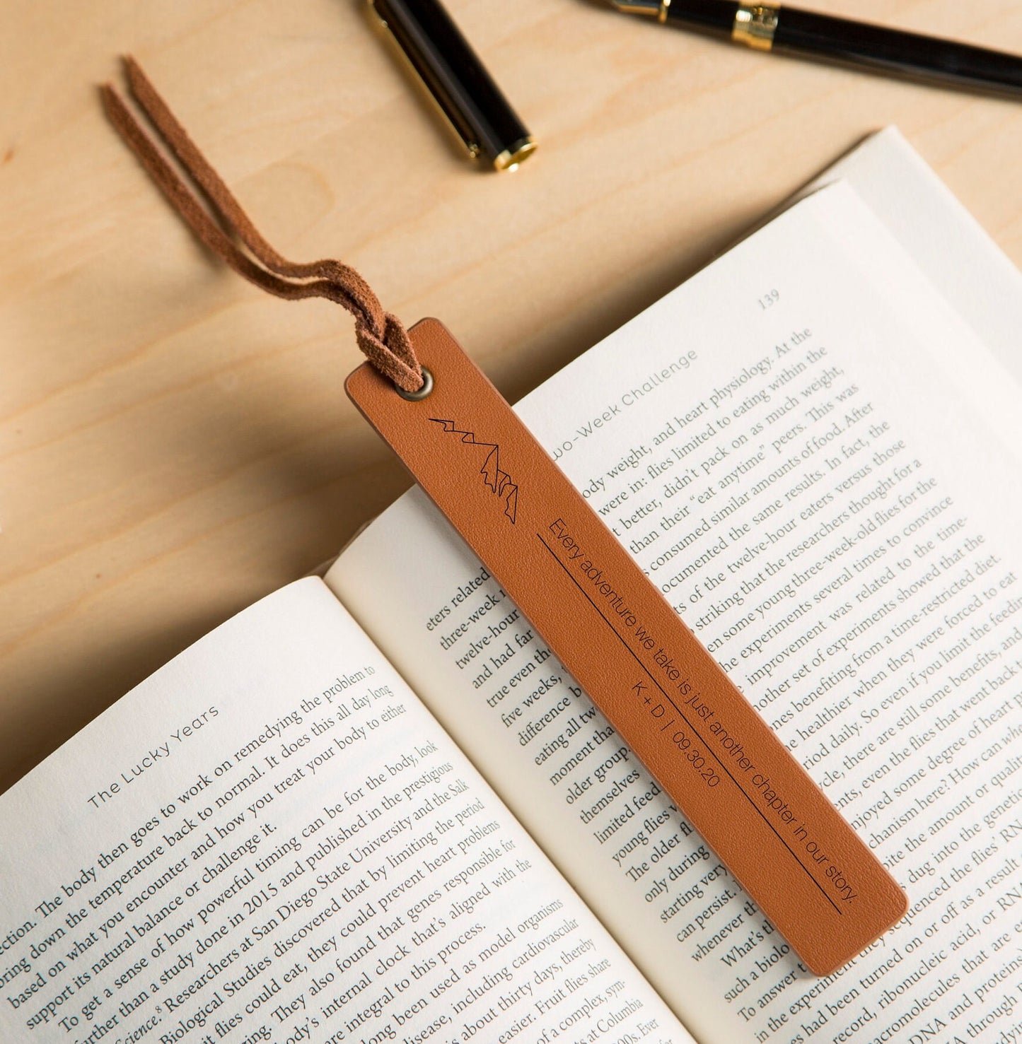 Engraved Leather Bookmark, 3rd Anniversary Bookmark Custom Handwritten Note Bookmark, Cute Mother's Day Gift Idea from Daughter Son To Mom