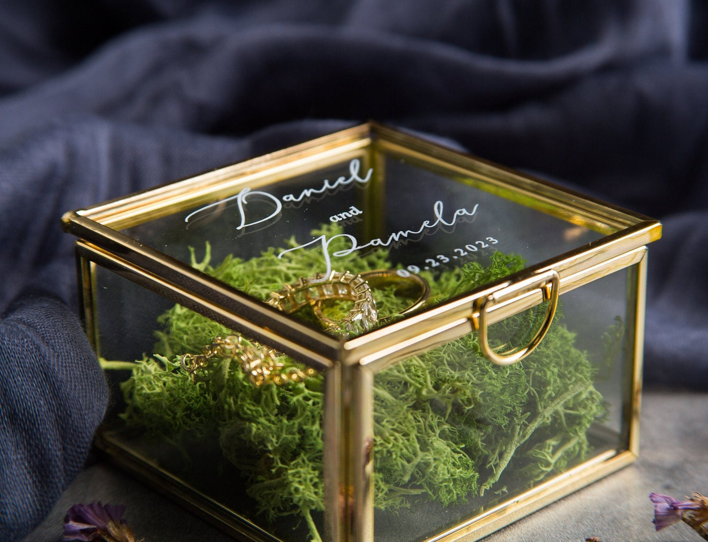 Square Gold Glass Ring Box with Moss - Personalized Ring Box for Wedding Ceremony, Modern Ring Holder for Engagements, Rustic Wedding Gift