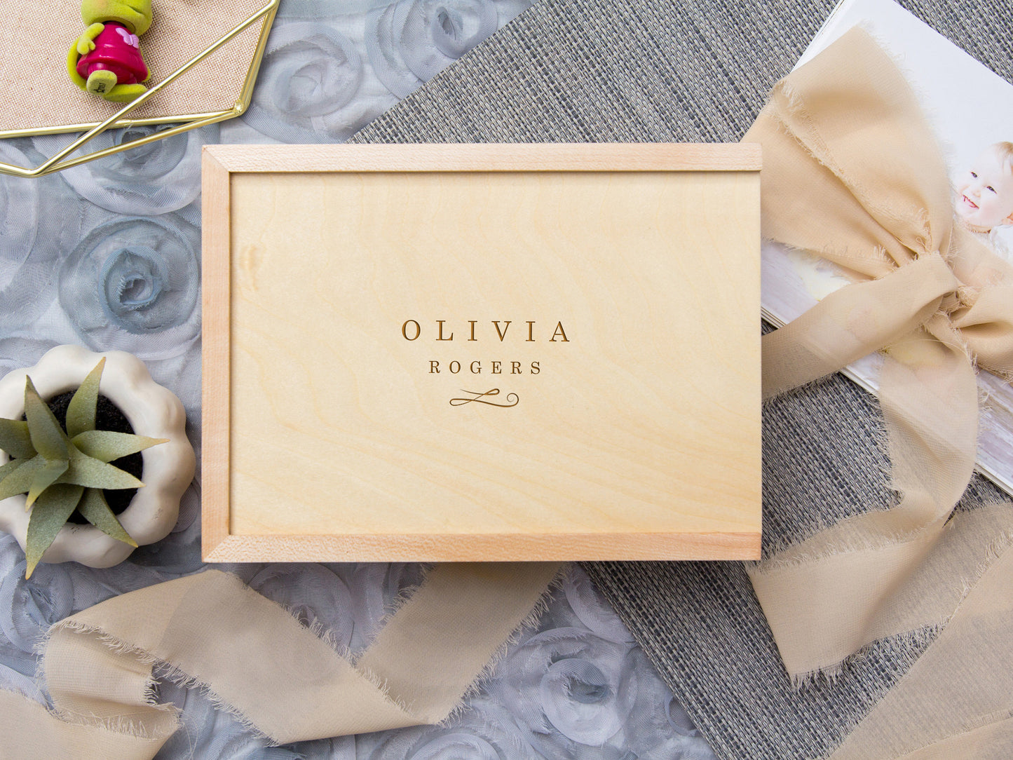 4x6" Photo Memory Box in Maple Wood - Photography Session Picture Box, Print Storage, Custom Gift Box for Christening Birthday New Parents