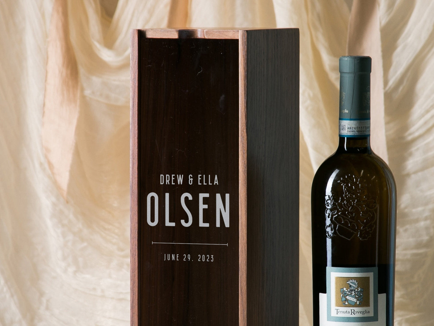 Acrylic Lid Wine Box (Design 3) - Personalized Walnut Wood Champagne Bottle Box Engagement Wedding 5th Anniversary Gift, Teacher Gift