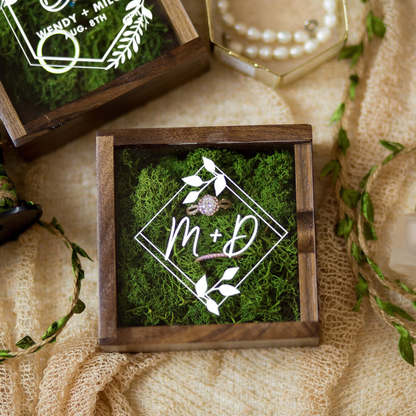 Square Ring Bearer Box with Clear Lid and Moss - Rustic Wedding Ceremony Ring Pillow Alternative | Ring Display Decor | Photography Prop