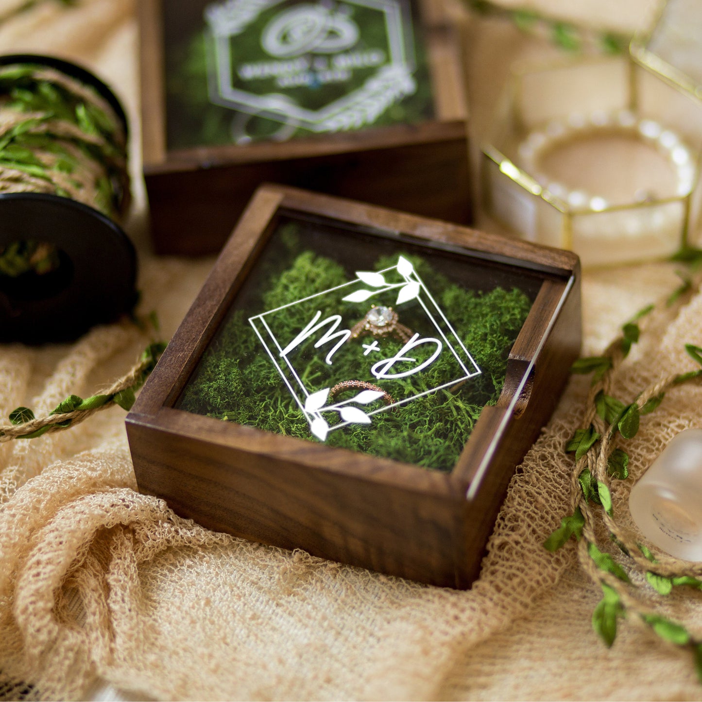 Square Ring Bearer Box with Clear Lid and Moss - Rustic Wedding Ceremony Ring Pillow Alternative | Ring Display Decor | Photography Prop