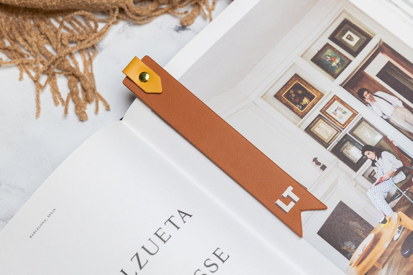 Personalized Leather Bookmark w/ Loop (Design 1) - Custom Page Marker Reading Essential Literary Accessory College Gift for Book Lovers
