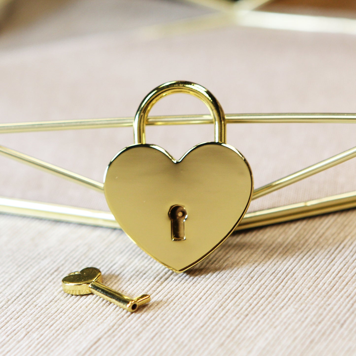Engraved Heart Love Lock with Key - Bridge love locks, Destination Wedding Engagement Anniversary Gift Honeymoon Couple Gift, Girls Trip