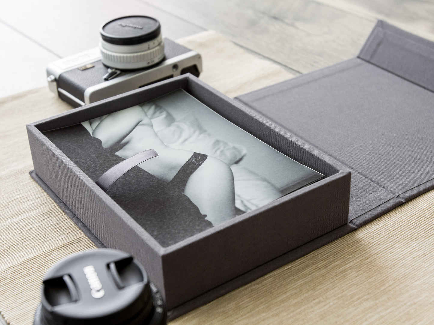 4x6" Embossed Linen Photo Box - Photography Print Storage Box, Wedding Day Couple Gifts for Groom Bride, 4th Year Linen Anniversary Gift