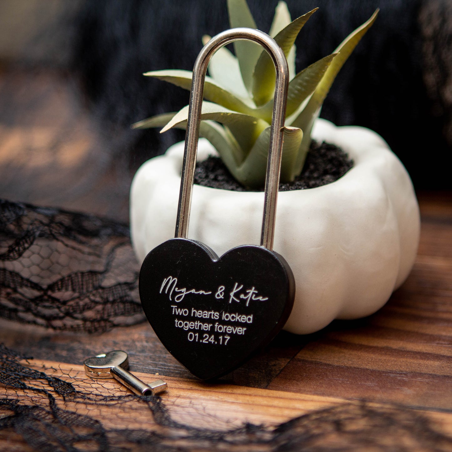 Engraved Heart Love Lock with Key - Travel Bridge Love Lock, Wedding Engagement Anniversary, Couple Honeymoon Padlock Travel Gift for Family