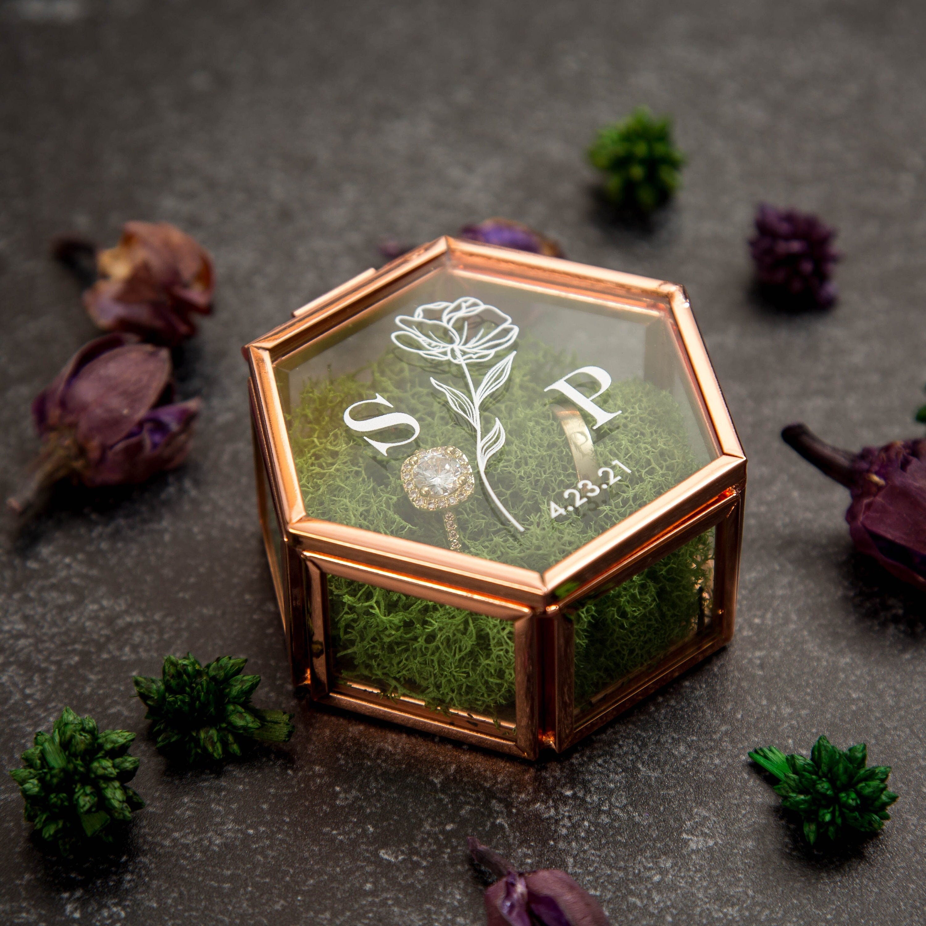 Hexagon Glass Ring Box with Moss