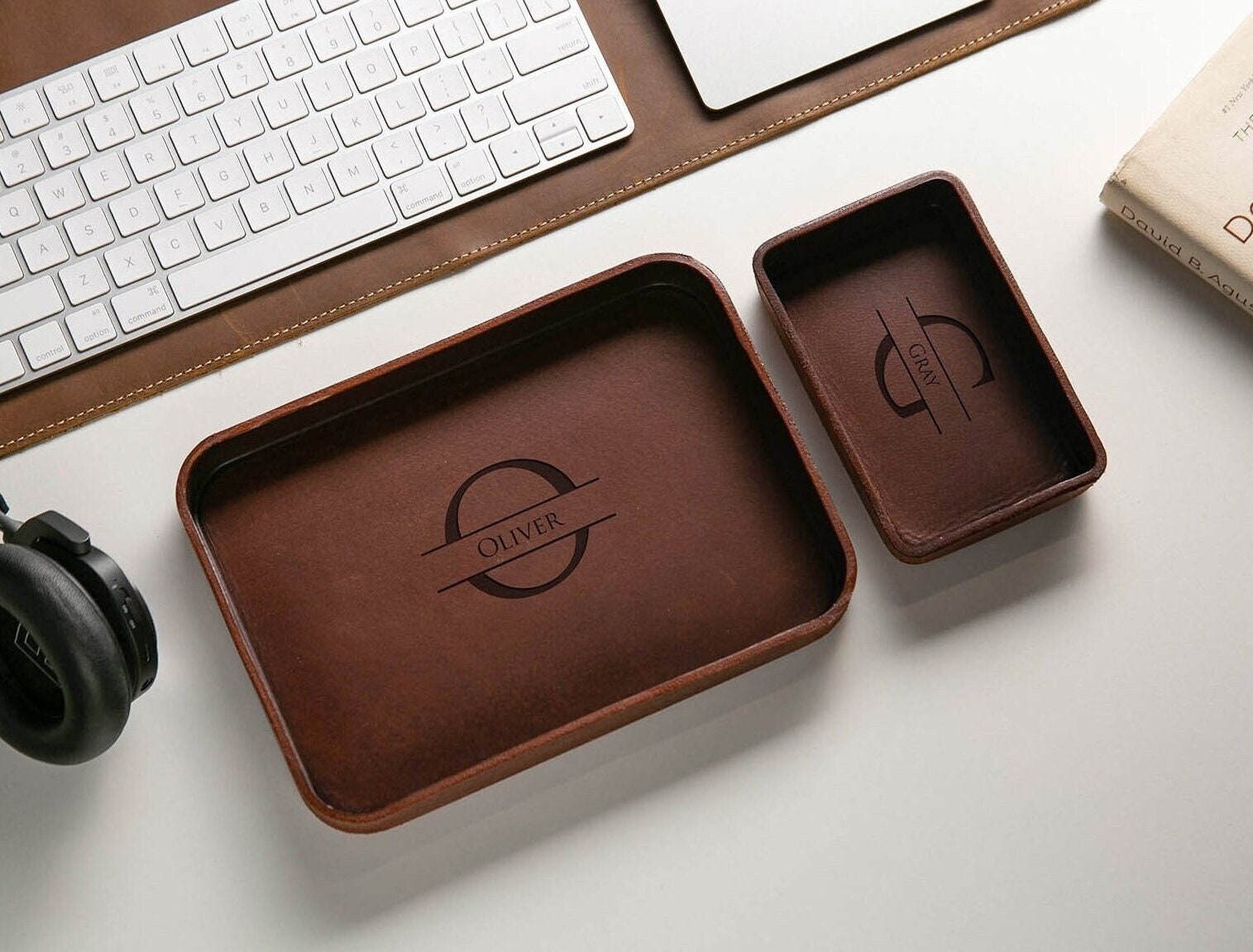 Vegetable Tanned Hard Leather Valet (Design 1)