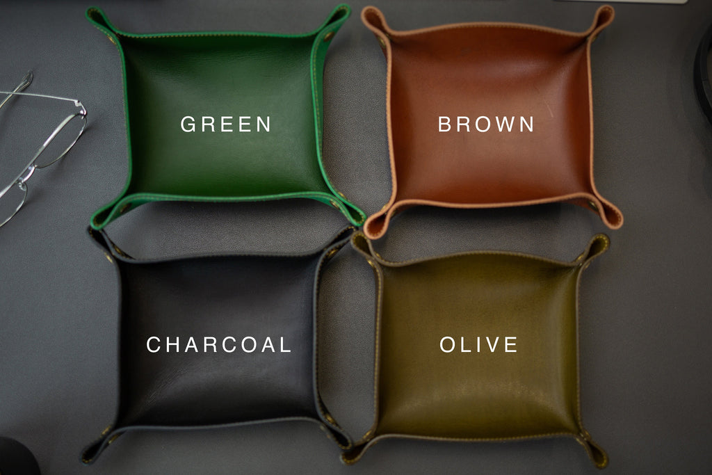 Embossed Snap Leather Valet