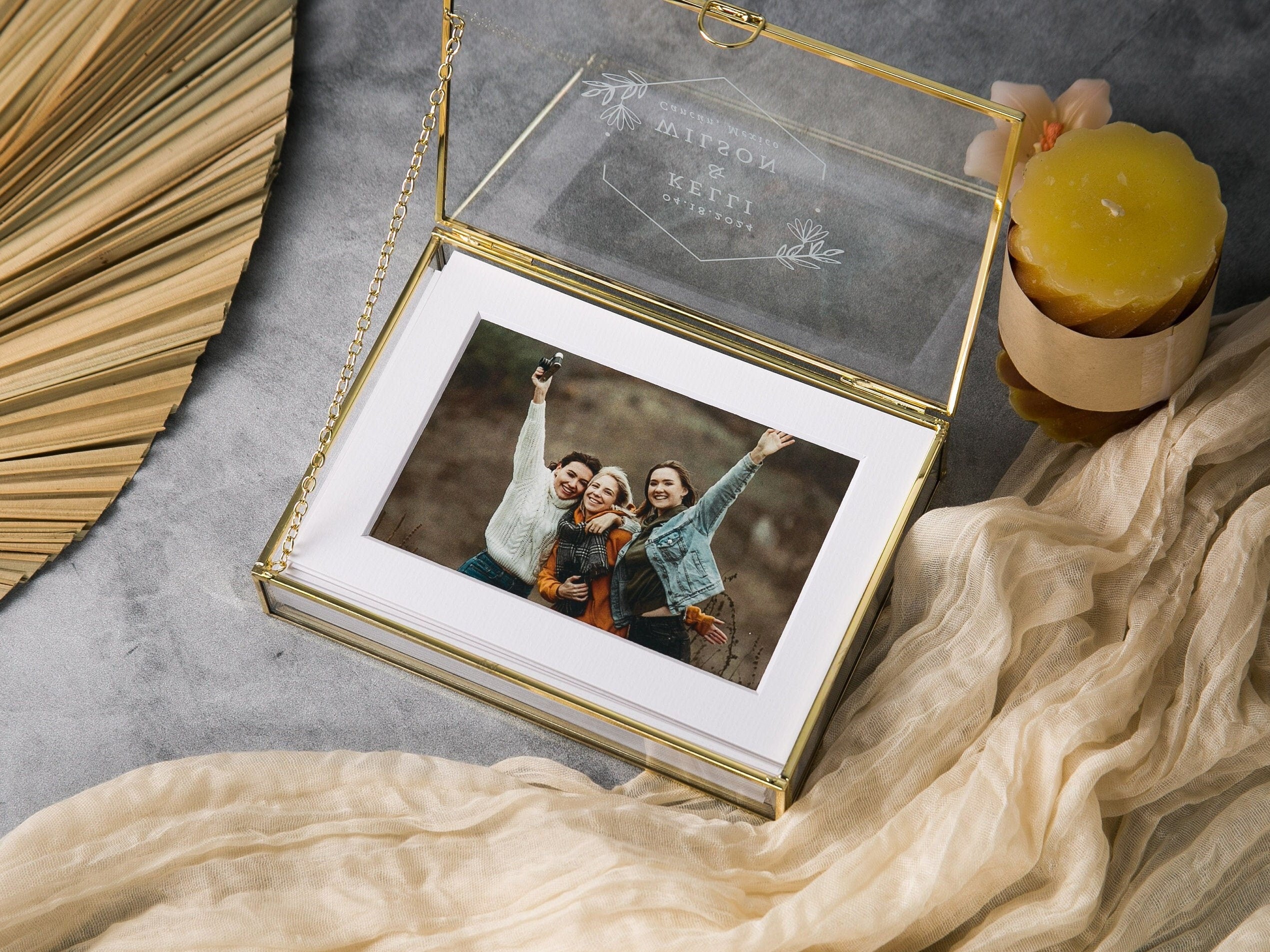 5x7" Gold Glass Photo Box