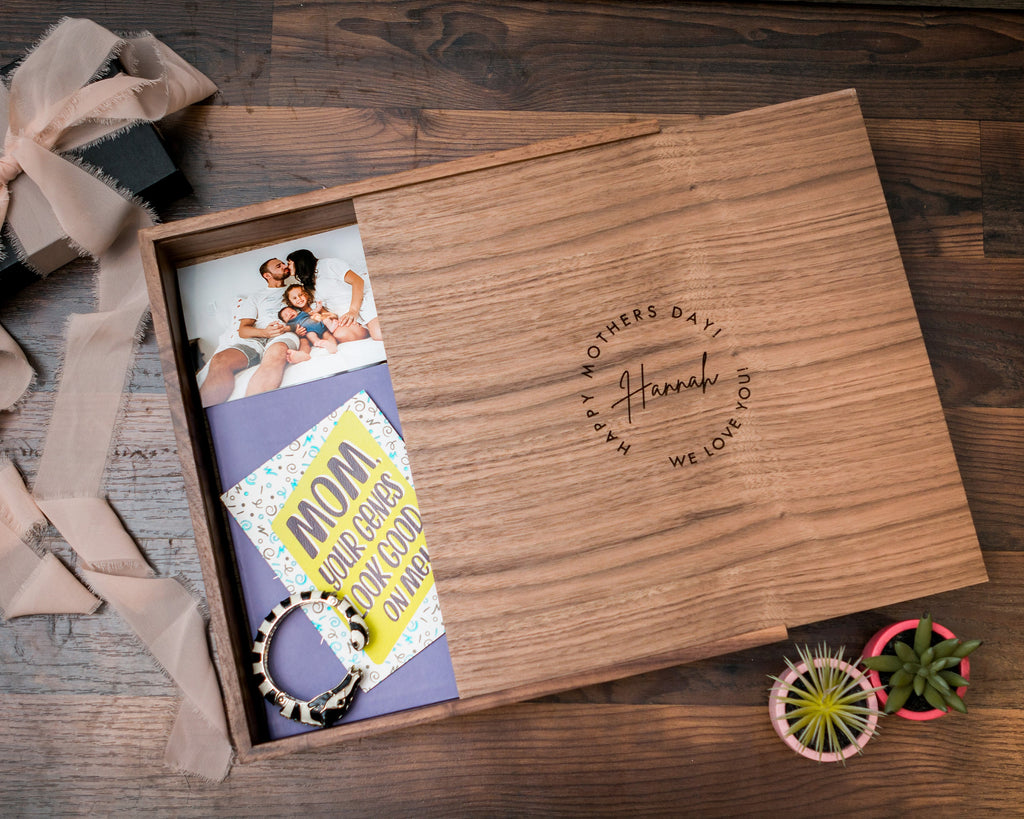 Personalized Wooden Memory Box – Gift for Dad & Mom