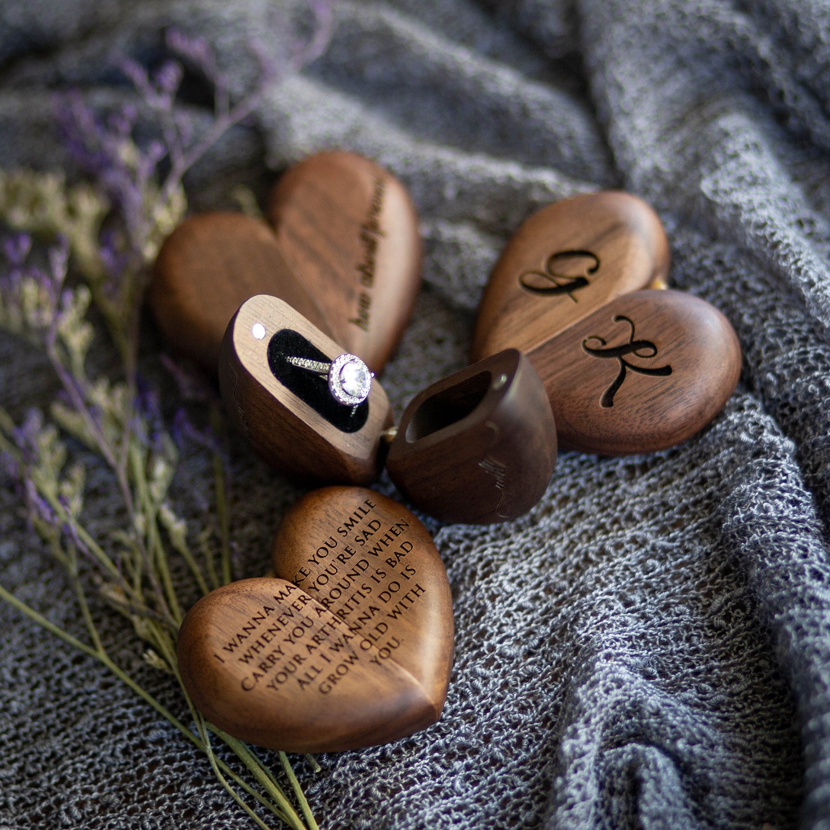 Heart Flip Ring Box