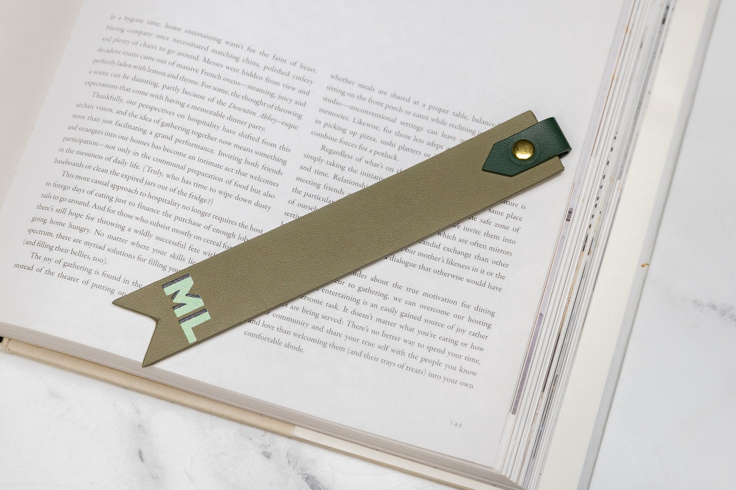 Personalized Leather Bookmark w/ Loop (Design 1)