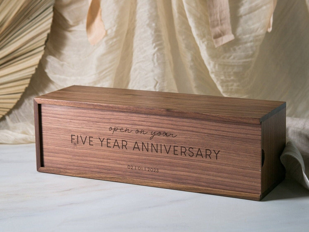 Wood Wine Box (Design 9)