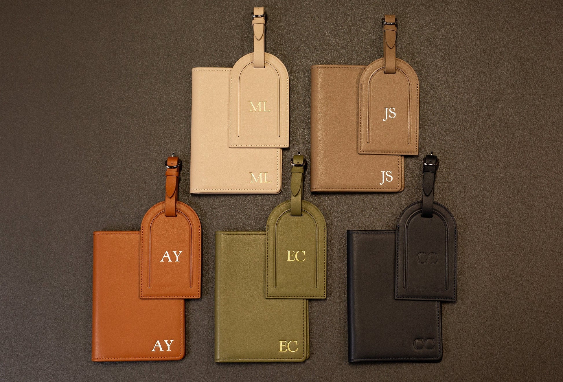 Embossed Leather Passport Holder & Embossed Luggage Tag (SET) - Personalized Travel Card Wallet, 3rd Wedding Anniversary Retirement Gift