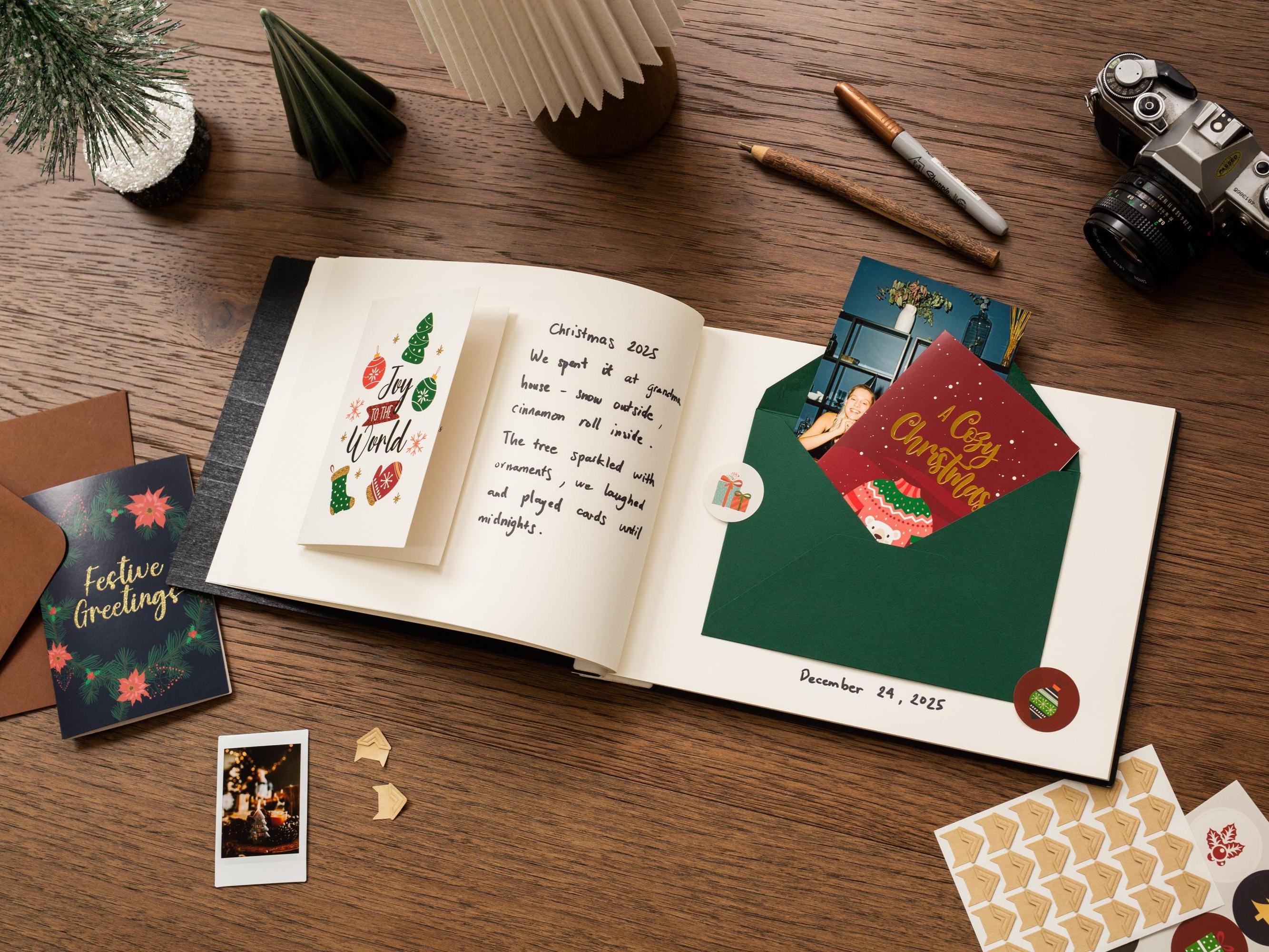 Wooden Luxe Christmas Photo Book (D9)
