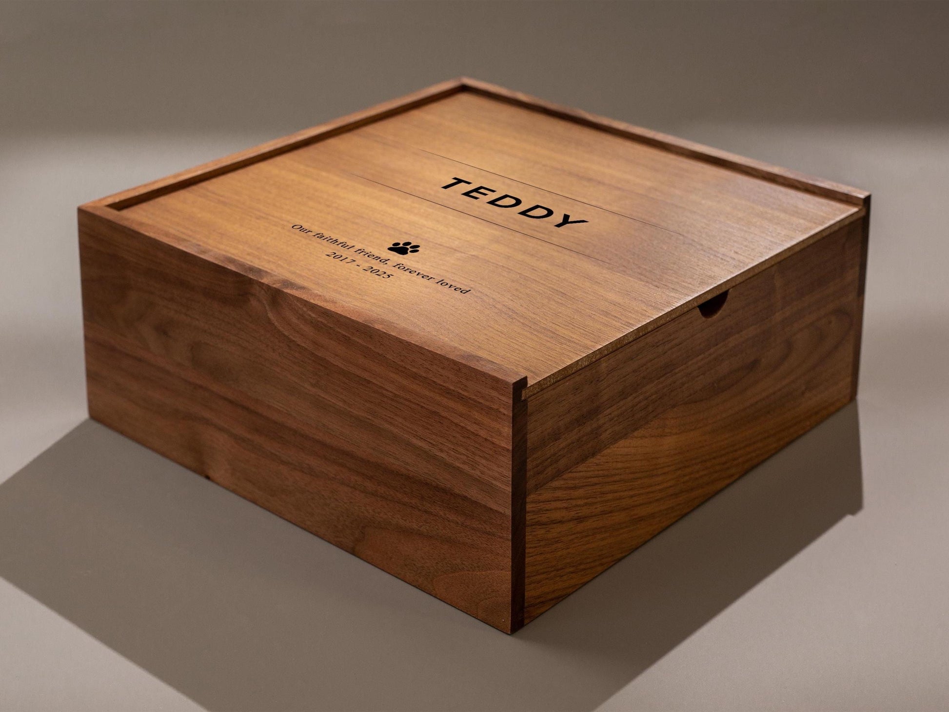 10x10 Walnut Memory Box (D3) - Personalized Pet Name Memorial Keepsake Toy Collar Storage Cat Dog Engrave Paw Print Sympathy Loss Owner Gift